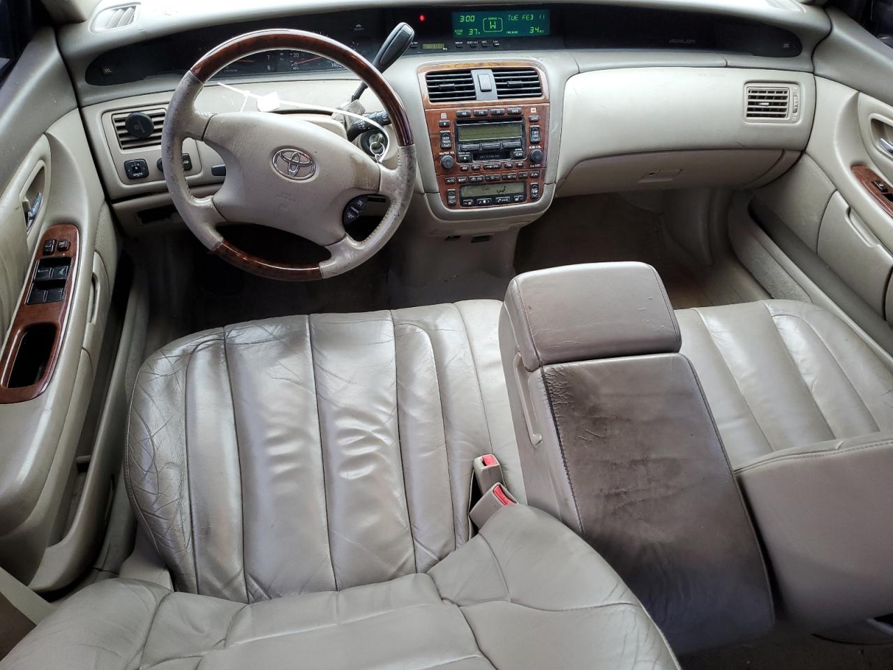 2003 Toyota Avalon - Image 8