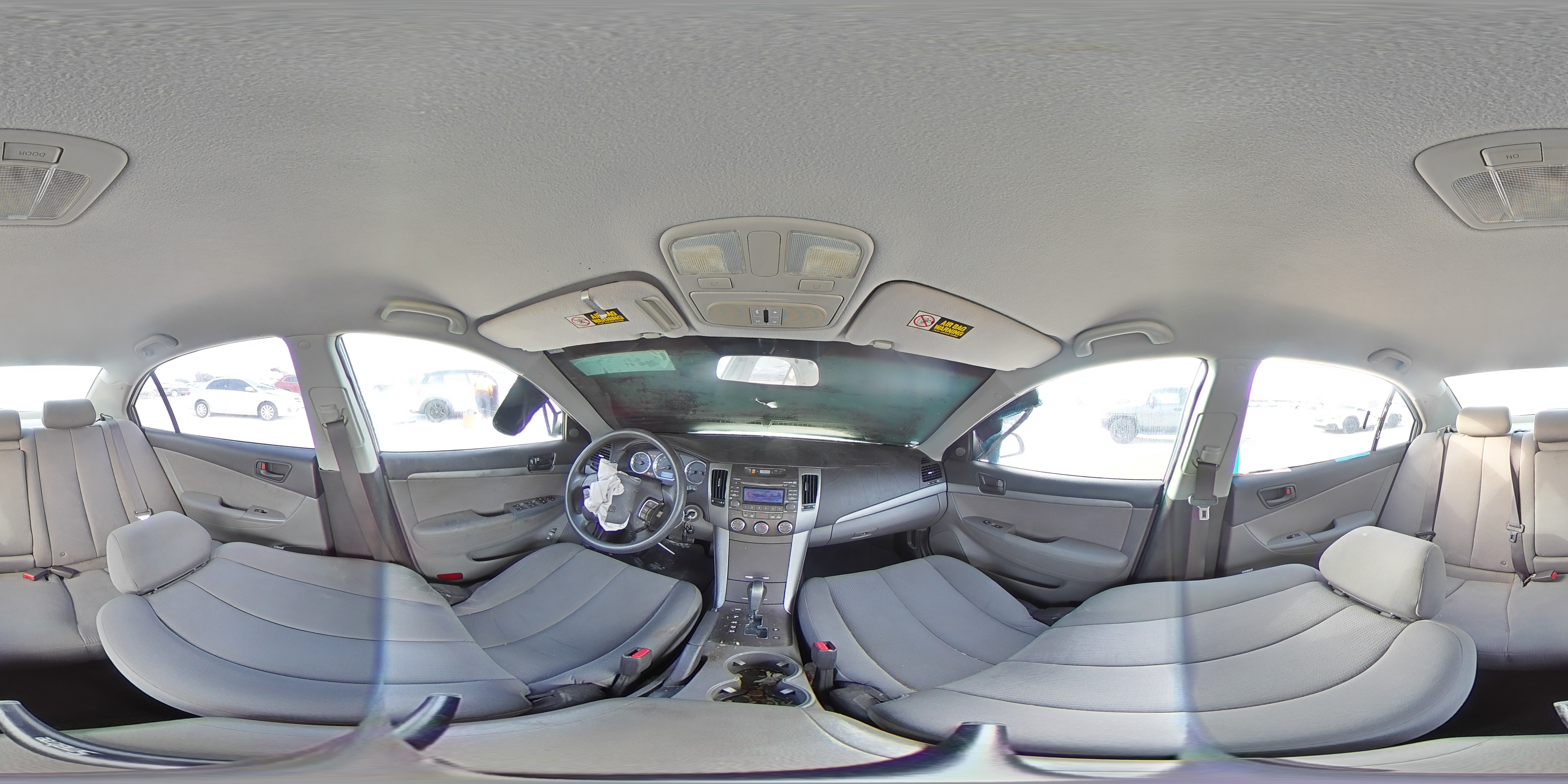 2010 Hyundai Sonata - Image 13