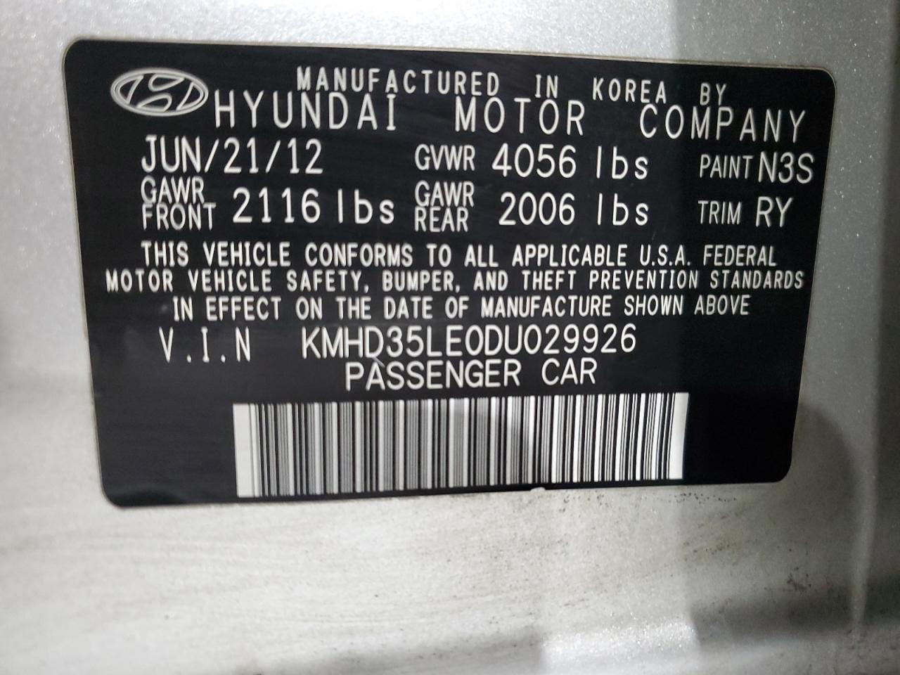 2013 Hyundai Elantra - Image 12