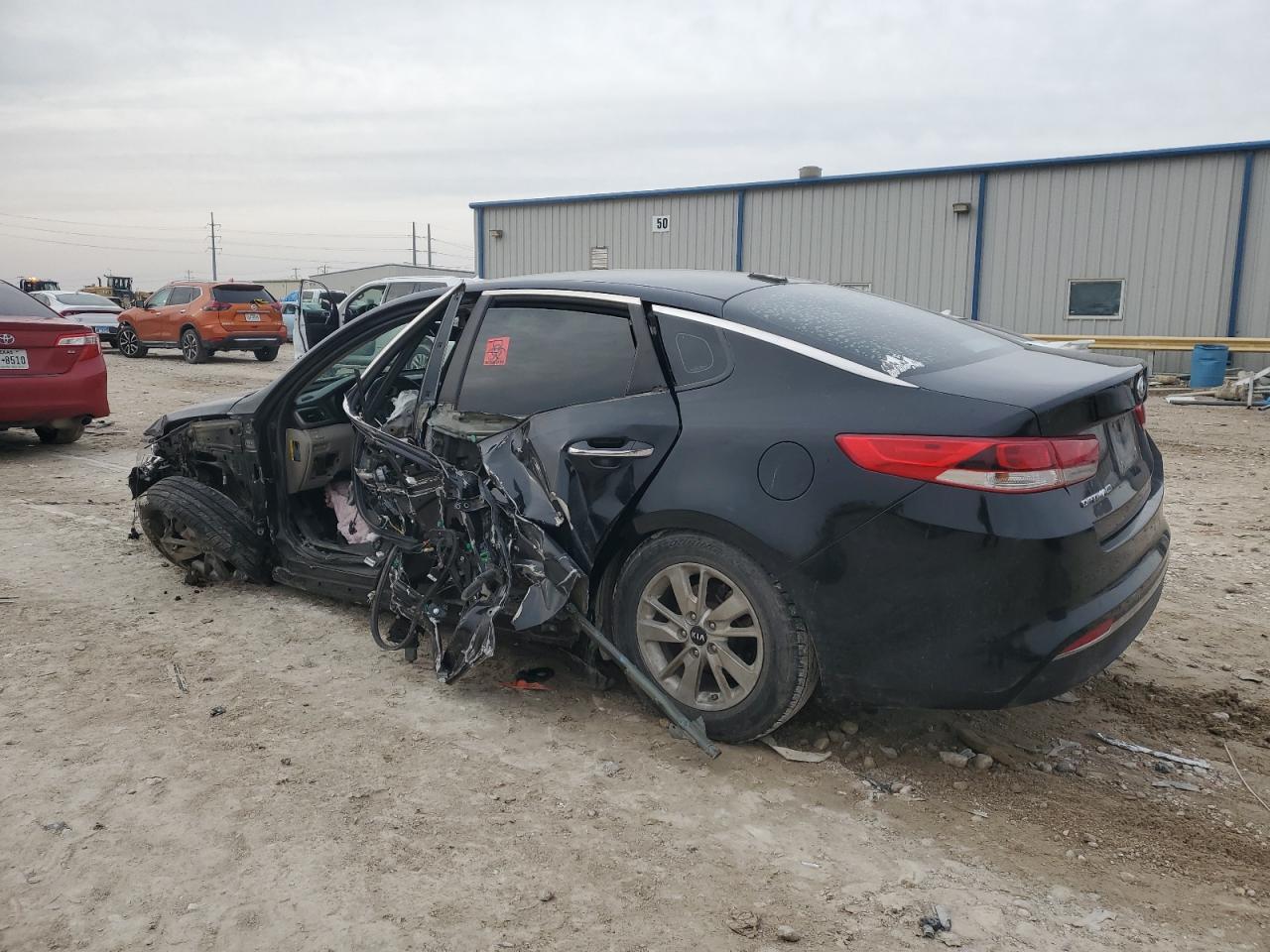 2016 Kia Optima - Image 2