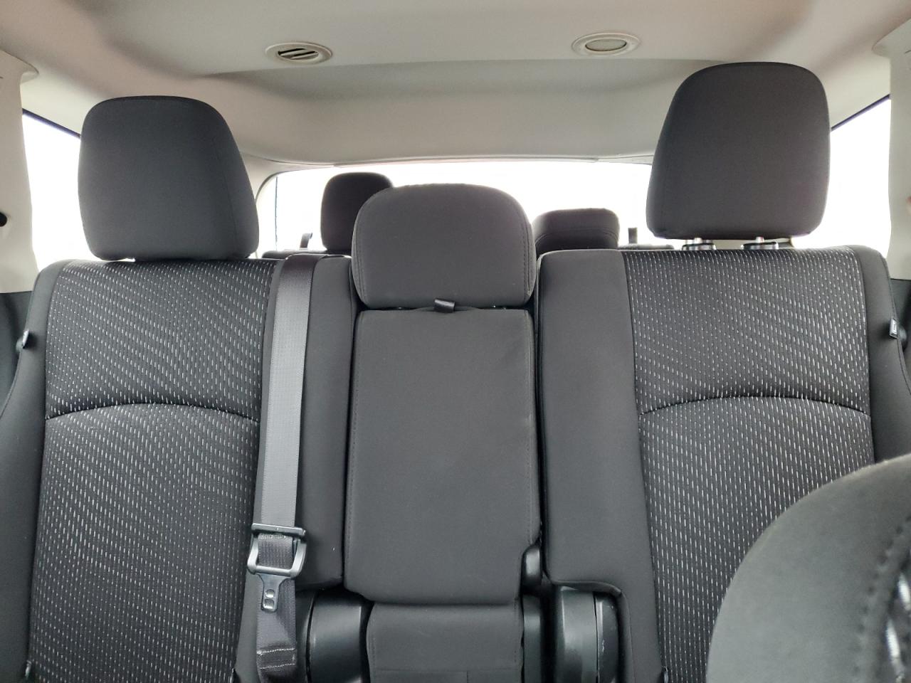 2017 Dodge Journey - Image 10