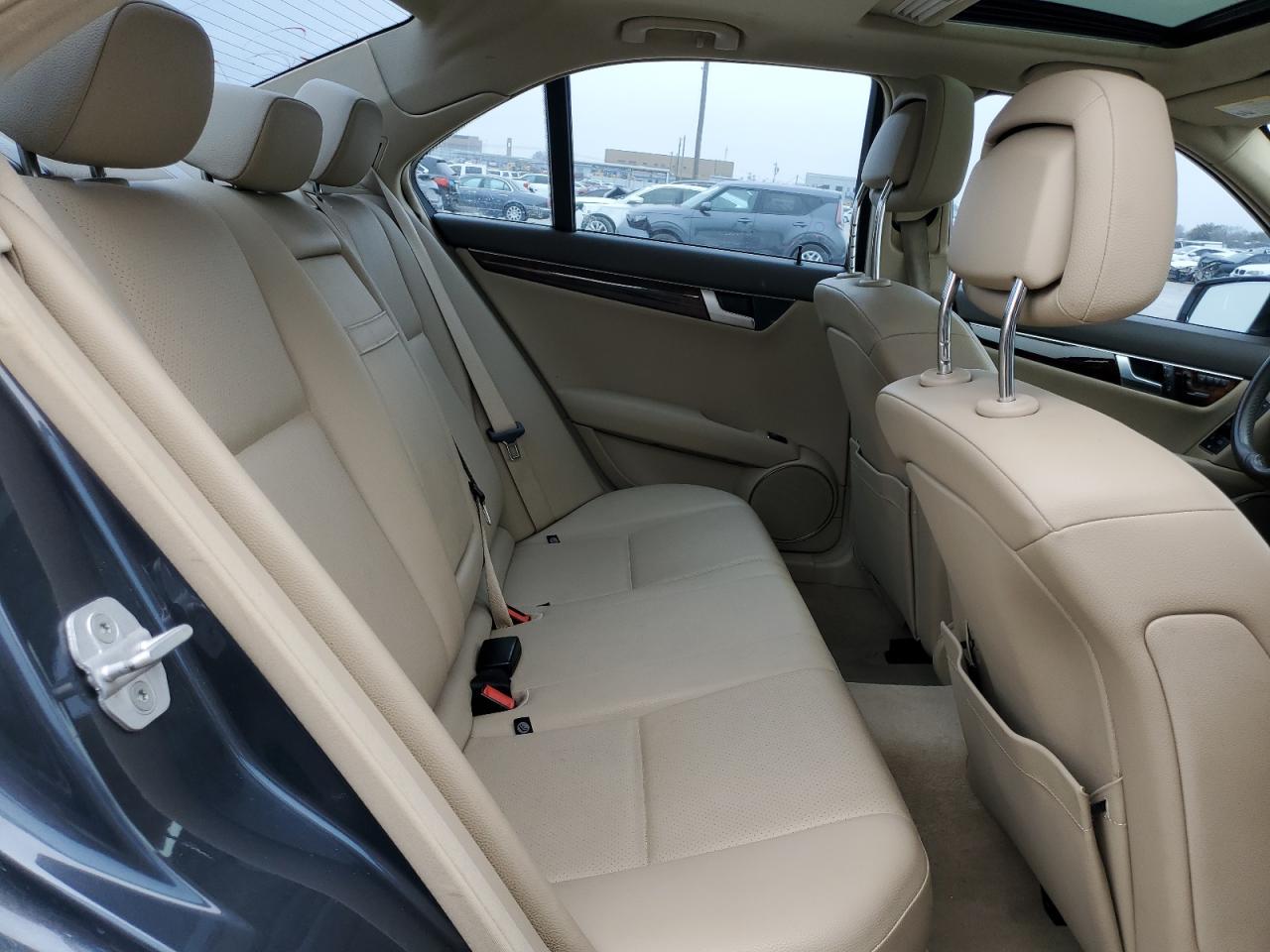 2014 Mercedes-Benz C-klasse - Image 10
