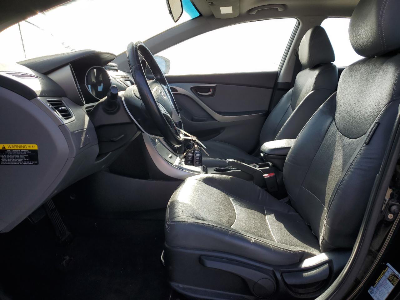 2011 Hyundai Elantra - Image 7