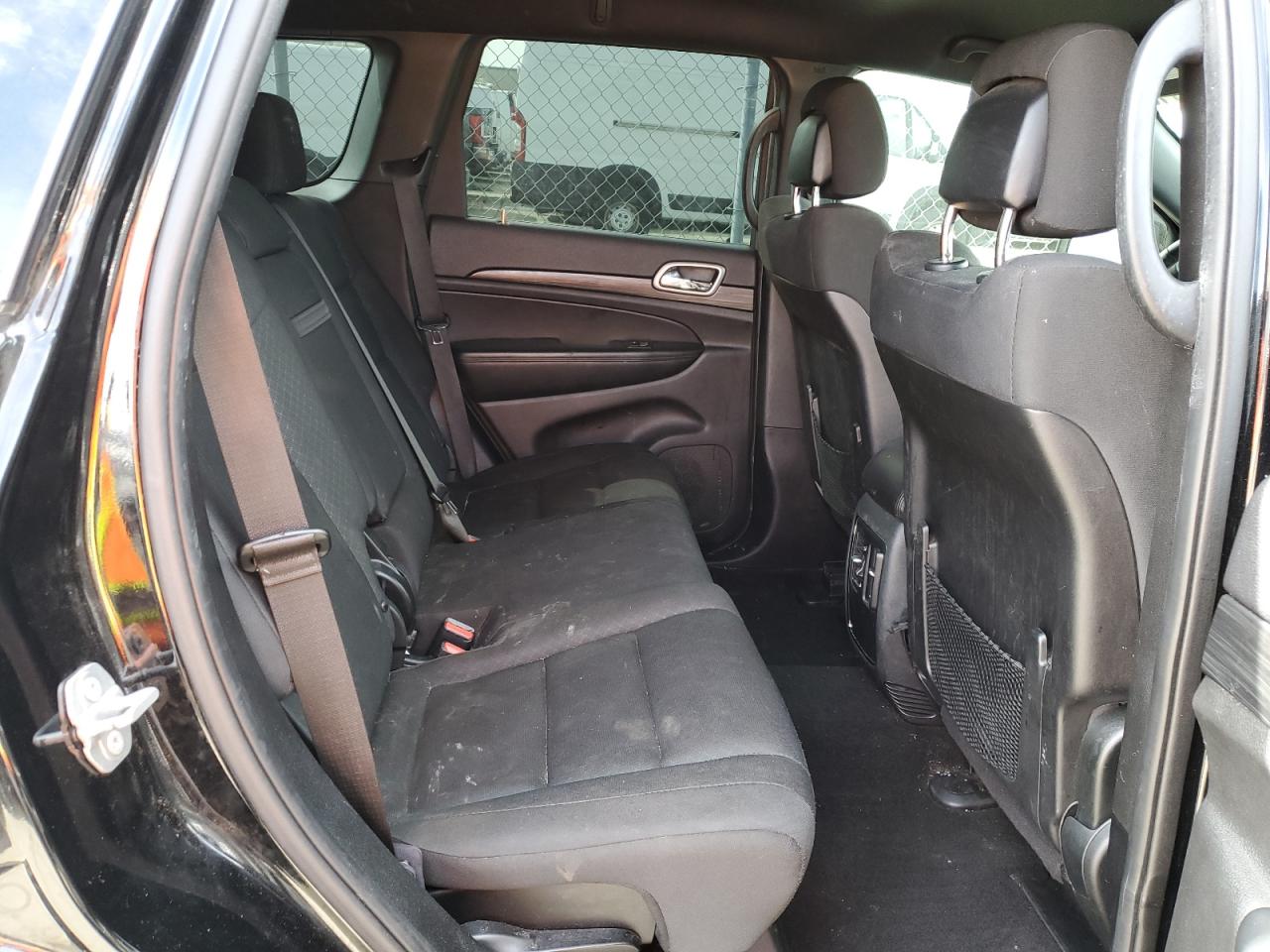 2019 Jeep Grand Cherokee - Image 11