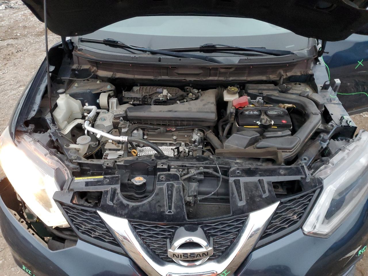 2016 Nissan Rogue - Image 12