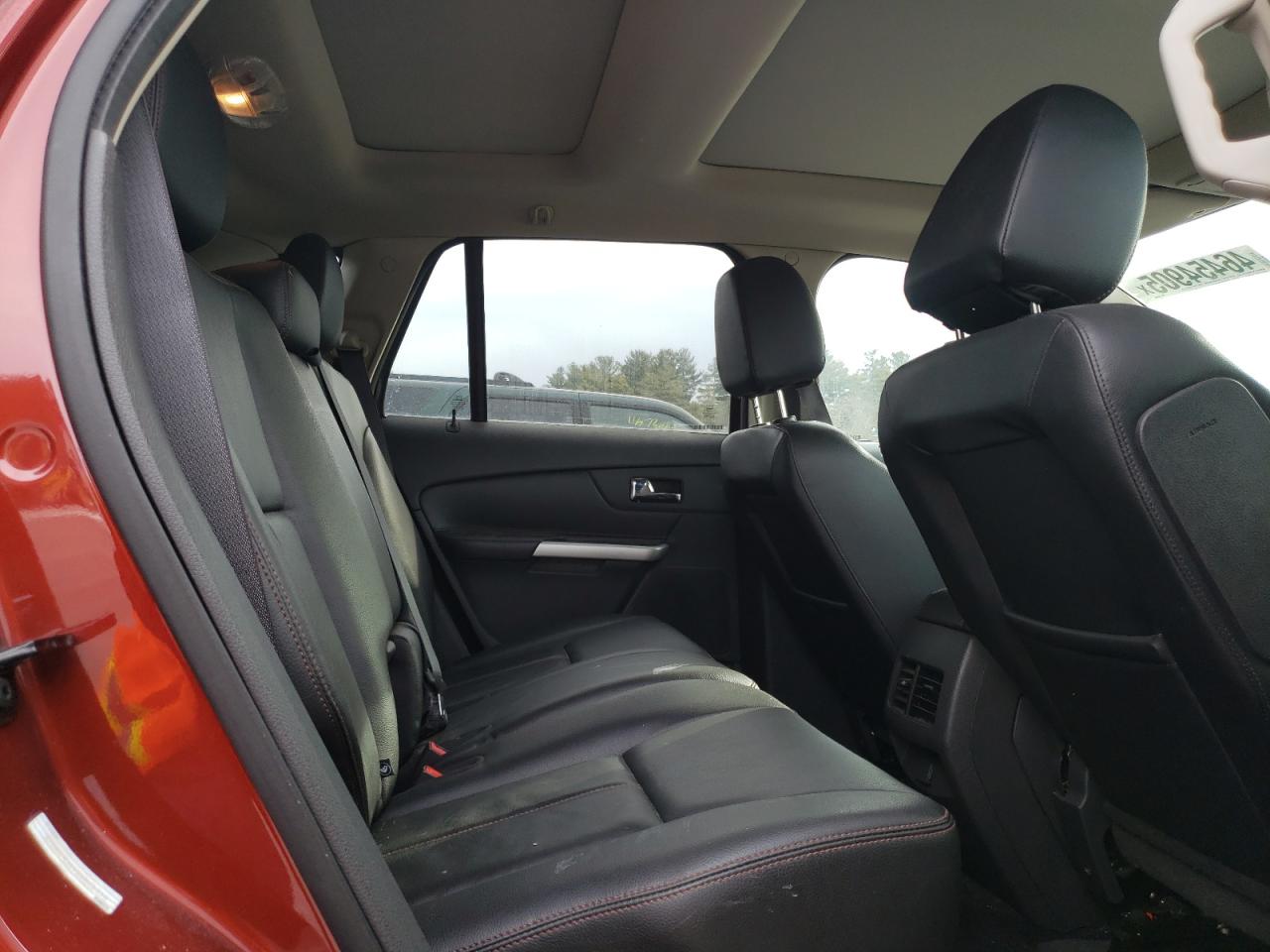 2014 Ford Edge - Image 11
