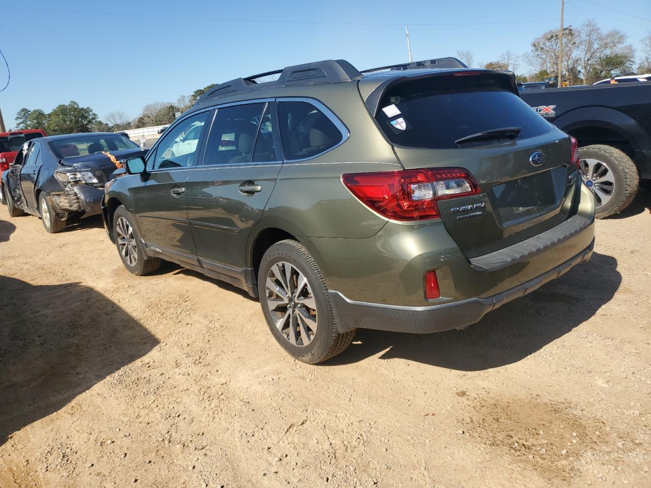 2015 Subaru Outback - Image 2