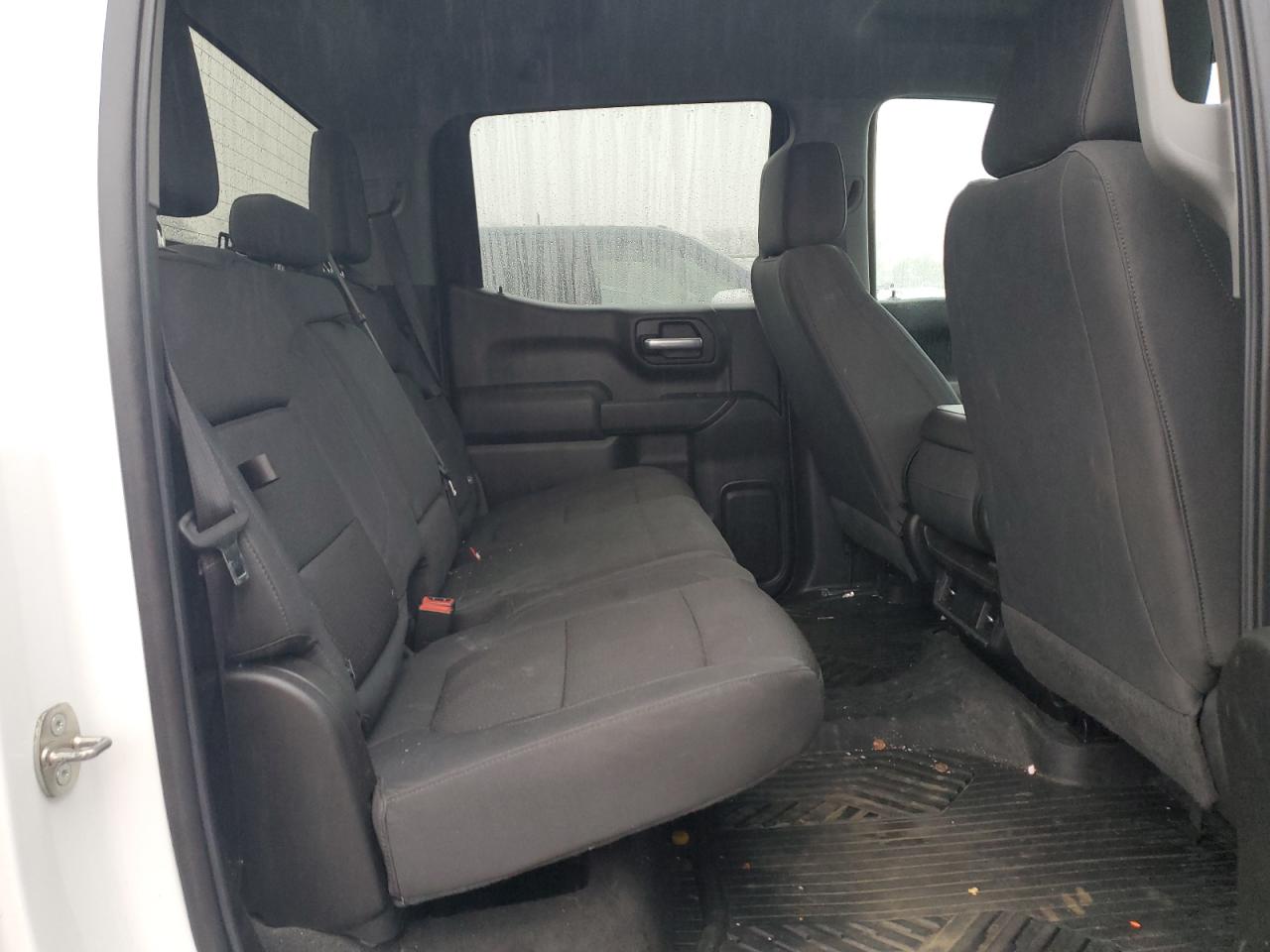 2020 Chevrolet Silverado - Image 10