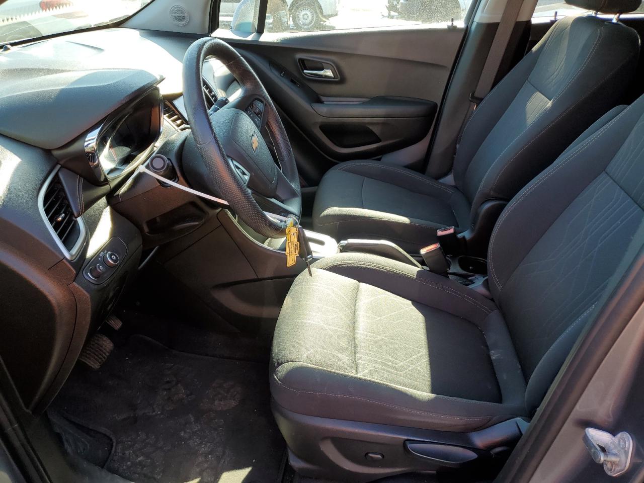 2020 Chevrolet Trax - Image 7