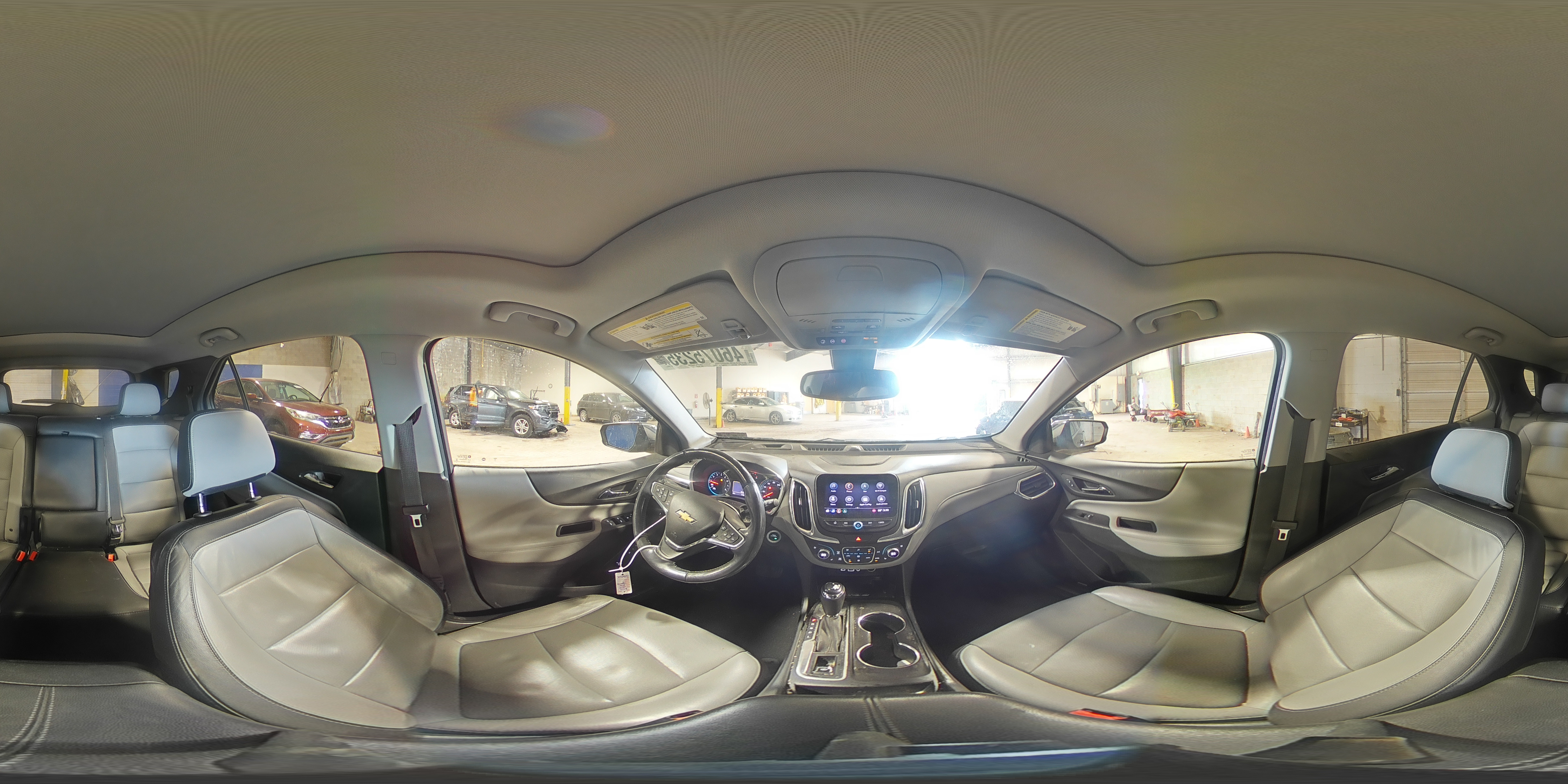 2019 Chevrolet Equinox - Image 16