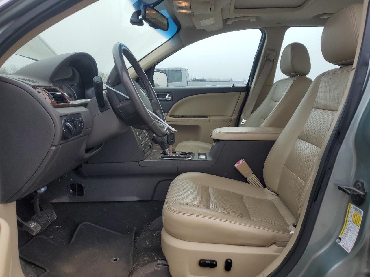 2008 Ford Taurus - Image 7