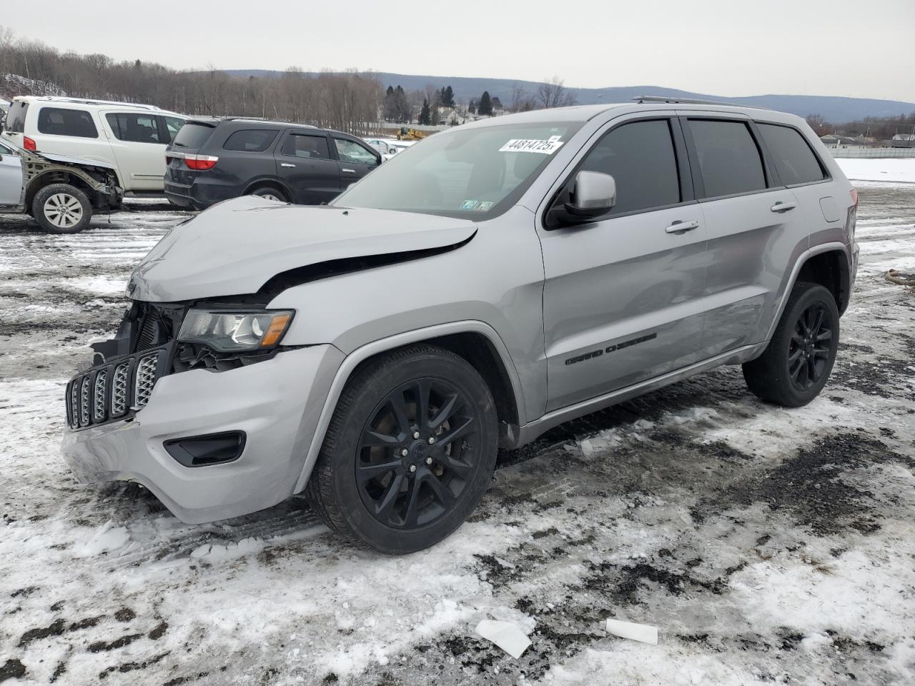 2018 Jeep Grand Cherokee - Image 1