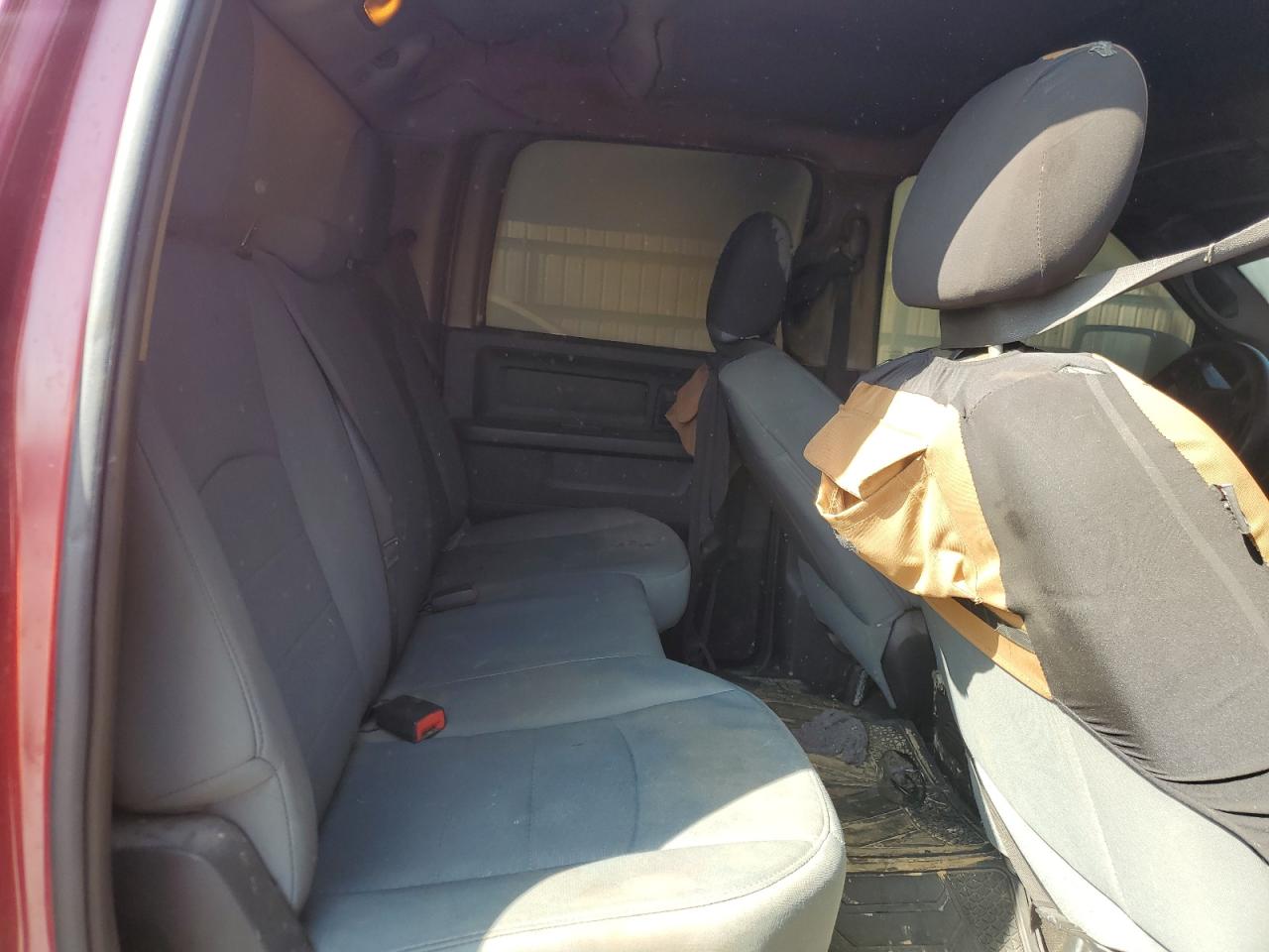 2015 RAM 1500 - Image 10