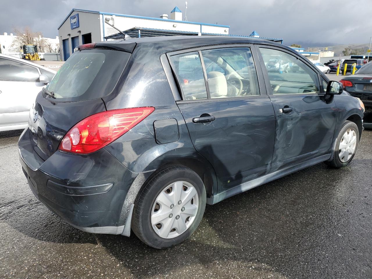 2008 Nissan Versa - Image 3