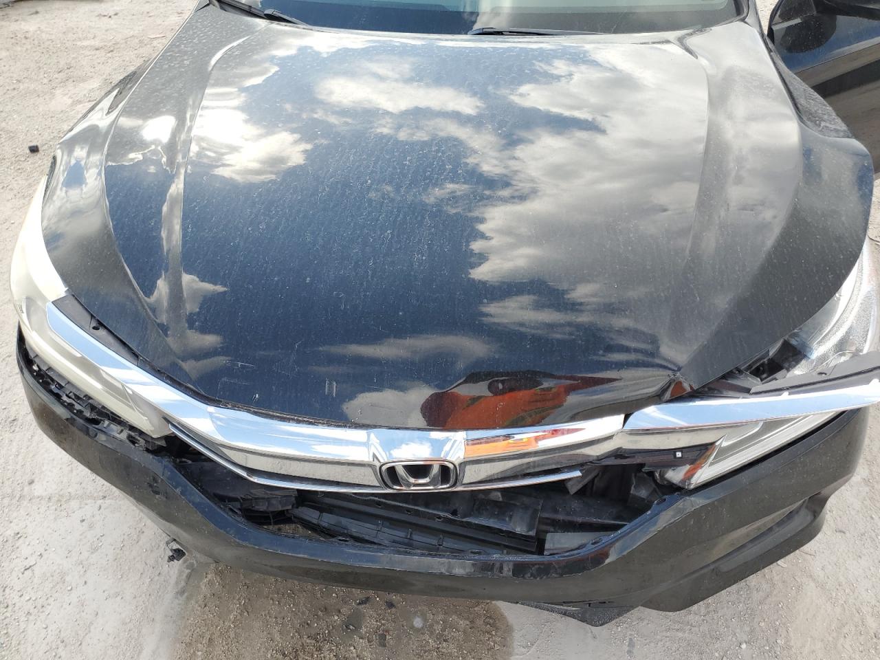 2016 Honda Accord - Image 12