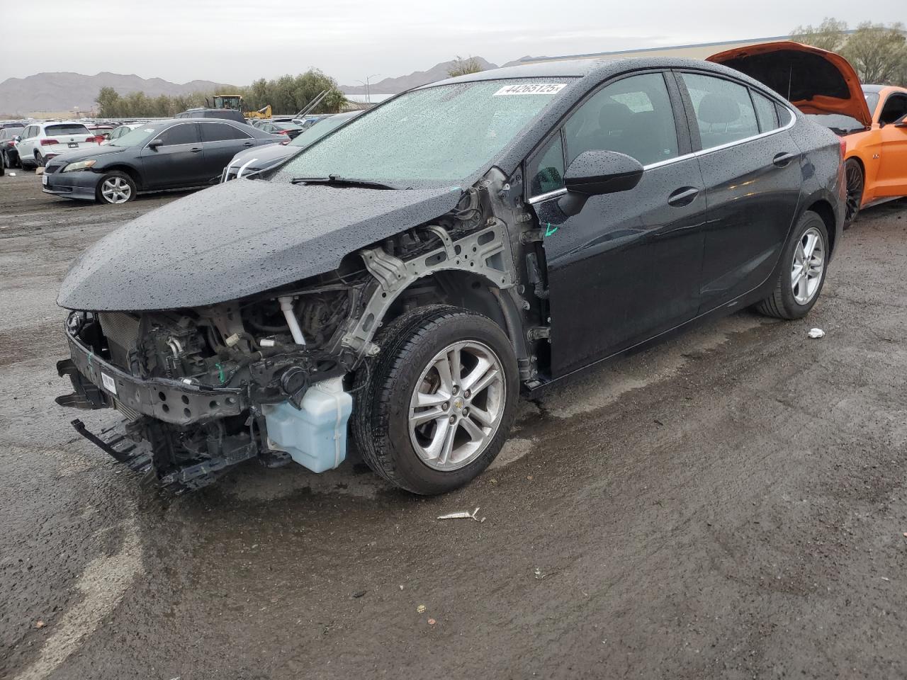2018 Chevrolet Cruze - Image 1