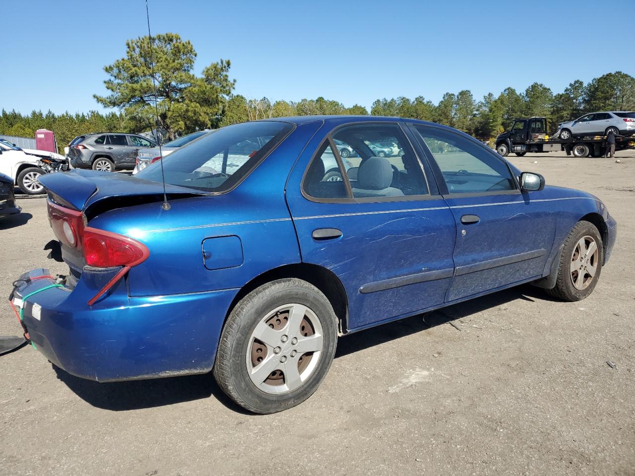 2005 Chevrolet Cavalier - Image 3