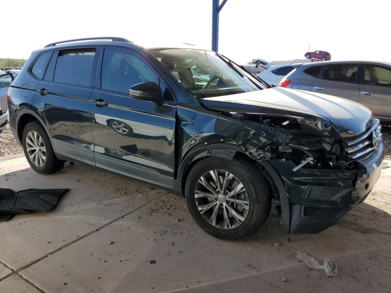 2019 Volkswagen Tiguan - Image 4