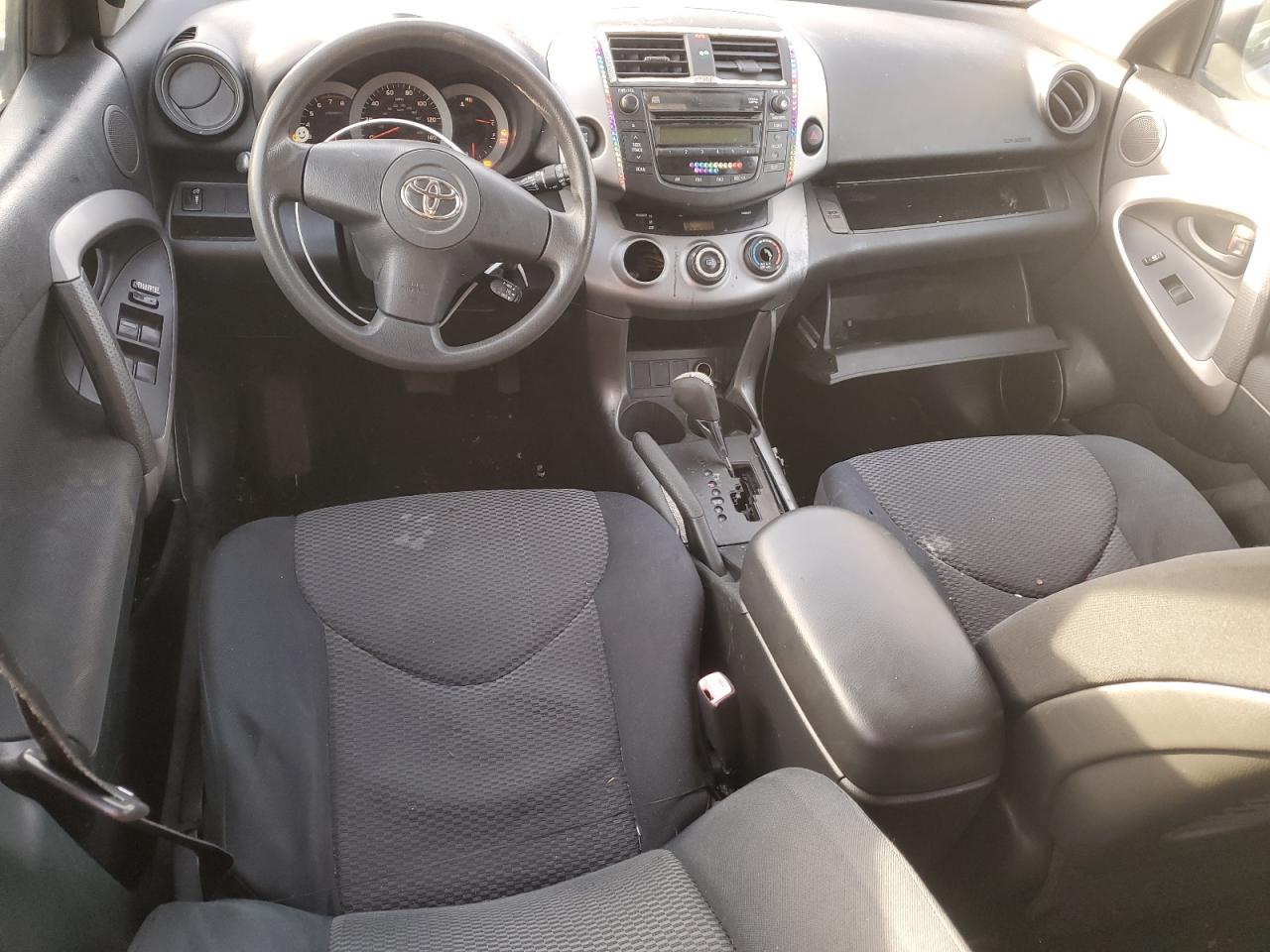 2006 Toyota RAV 4 - Image 8