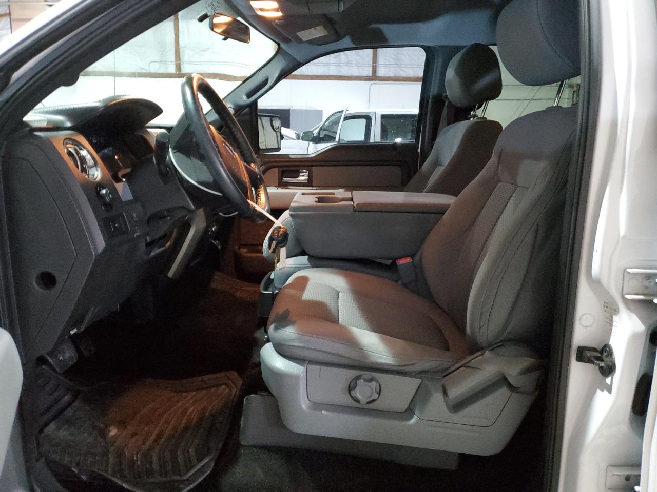 2014 Ford F-150 - Image 7