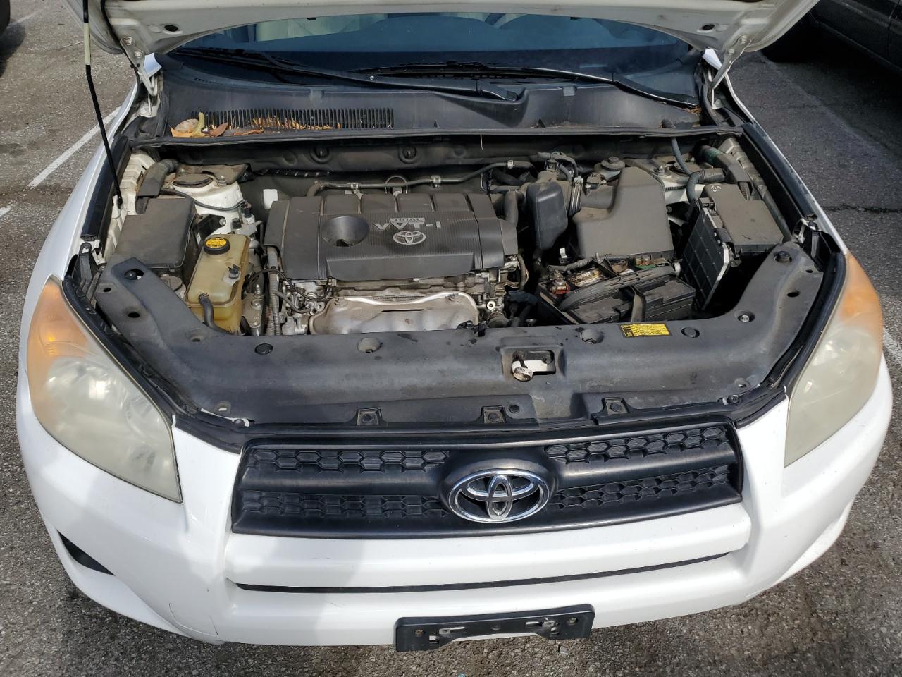 2010 Toyota RAV 4 - Image 11