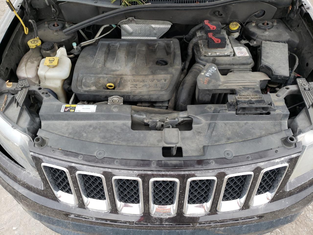 2014 Jeep Compass - Image 13