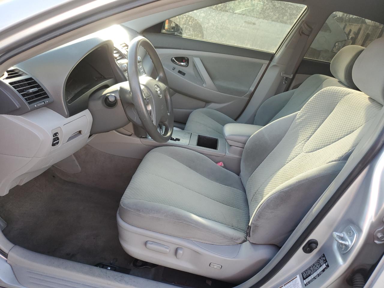 2009 Toyota Camry - Image 7