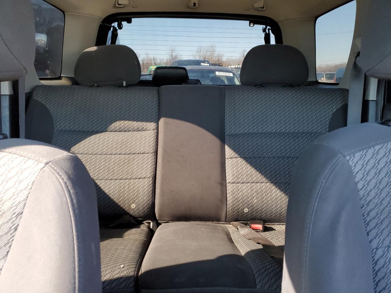 2003 Ford Escape - Image 10