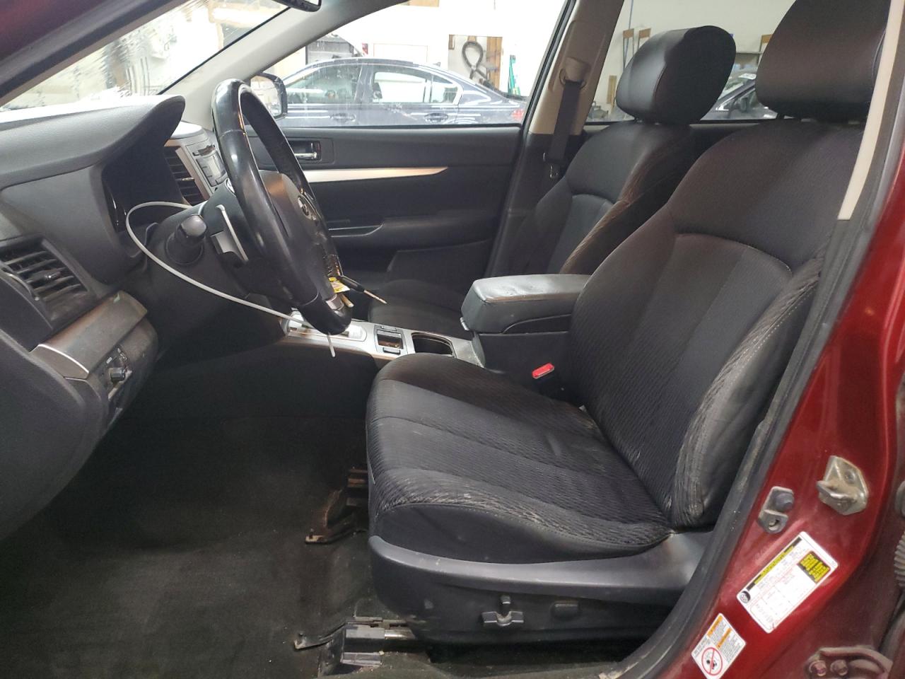2012 Subaru Outback - Image 7