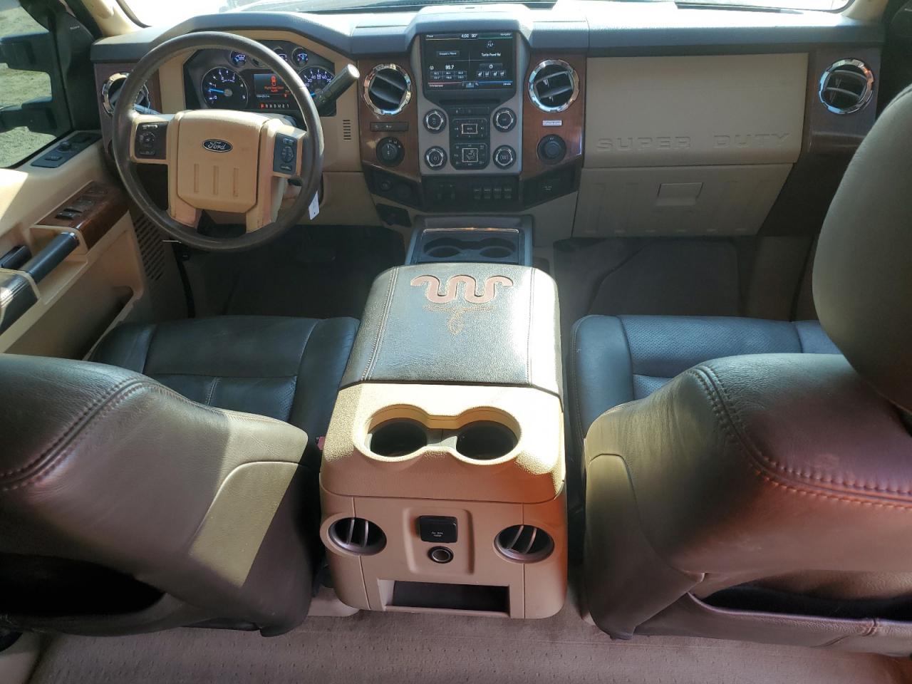2015 Ford F250 - Image 8