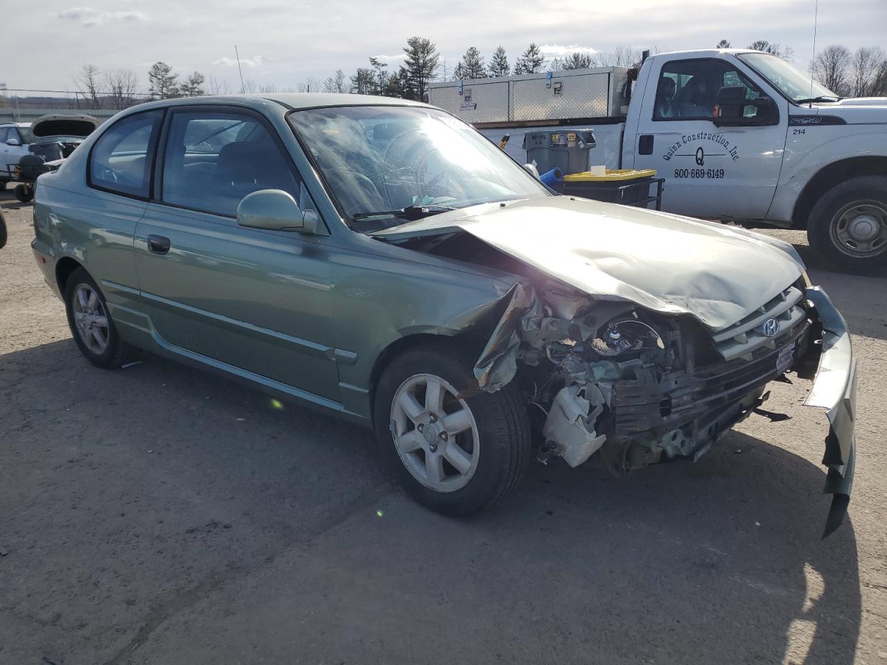 2003 Hyundai Accent - Image 4