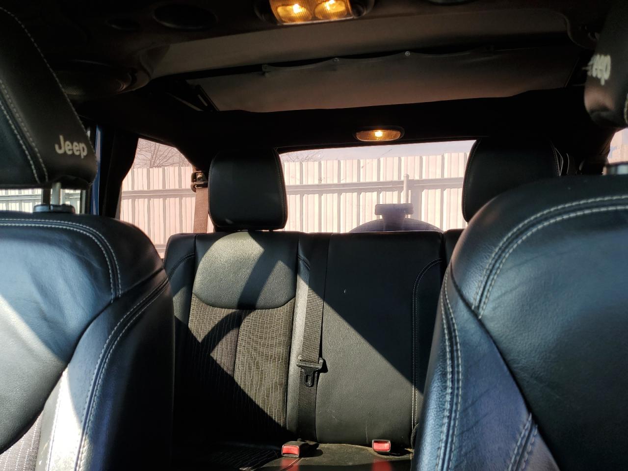 2014 Jeep Wrangler - Image 10