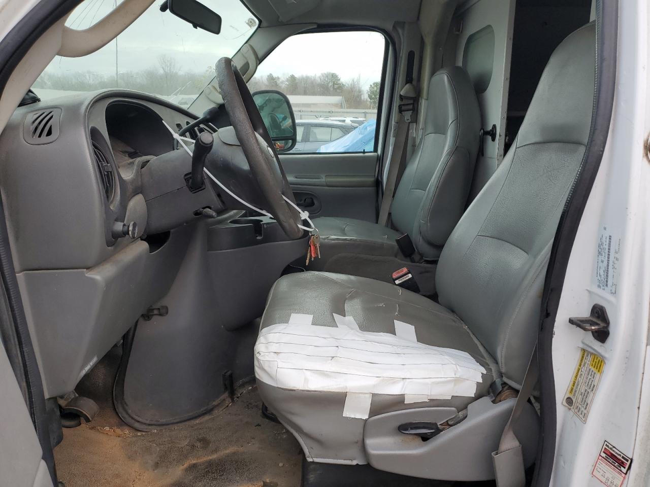 2007 Ford Econoline - Image 7