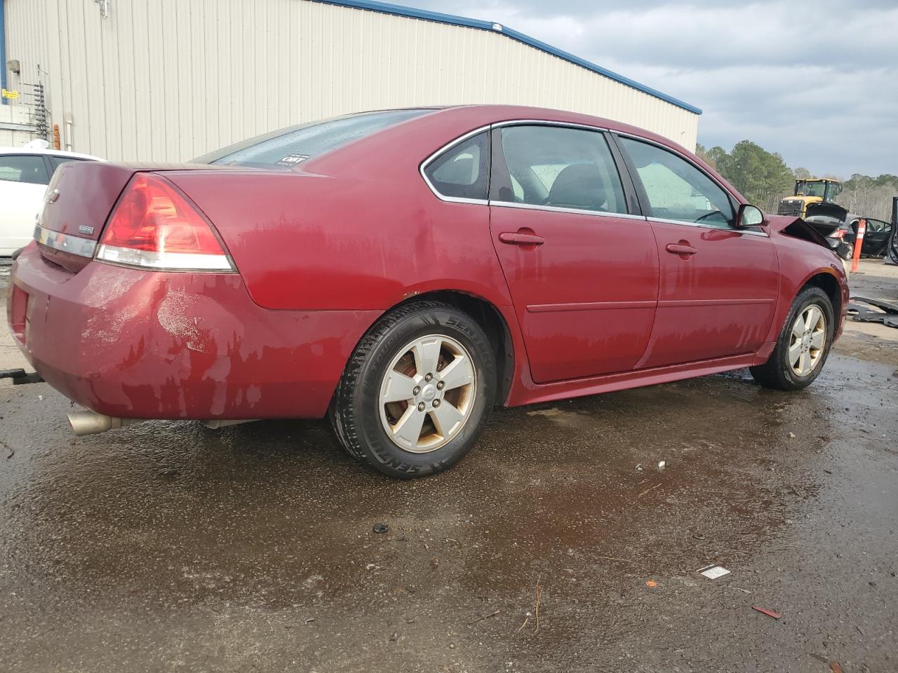 2010 Chevrolet Impala - Image 3