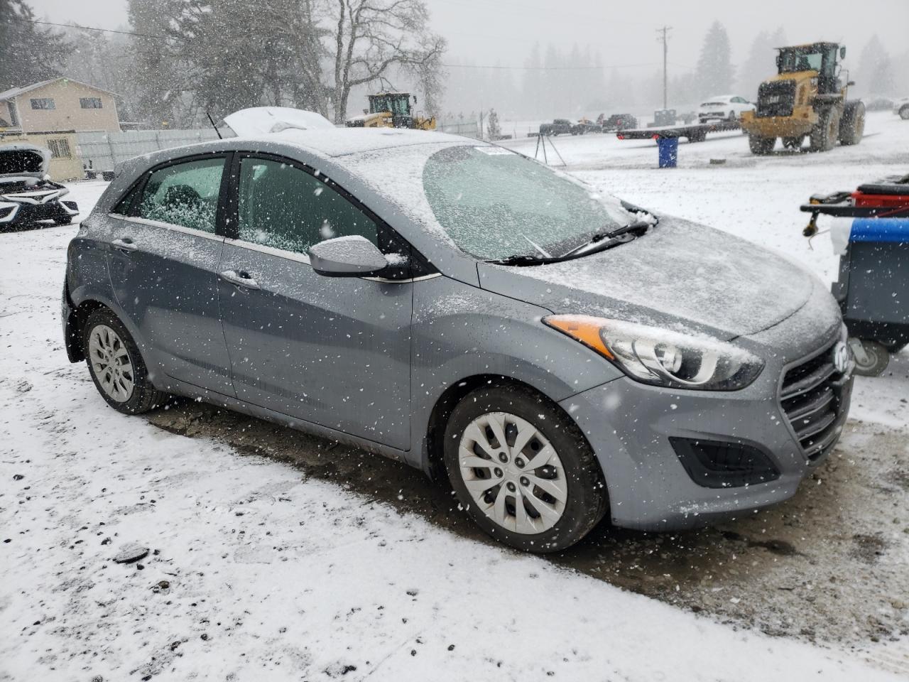 2016 Hyundai Elantra - Image 4