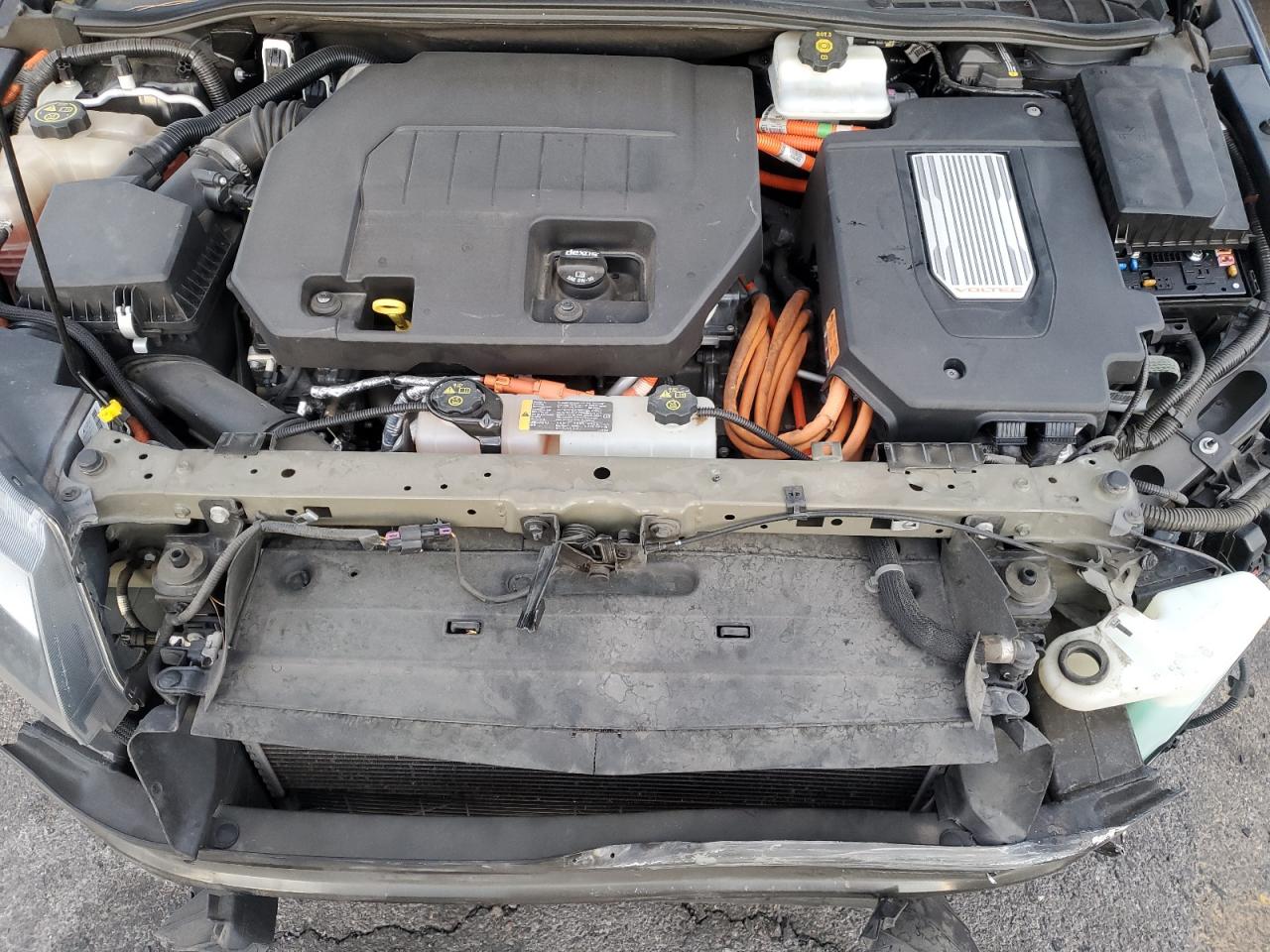 2015 Chevrolet Volt - Image 11