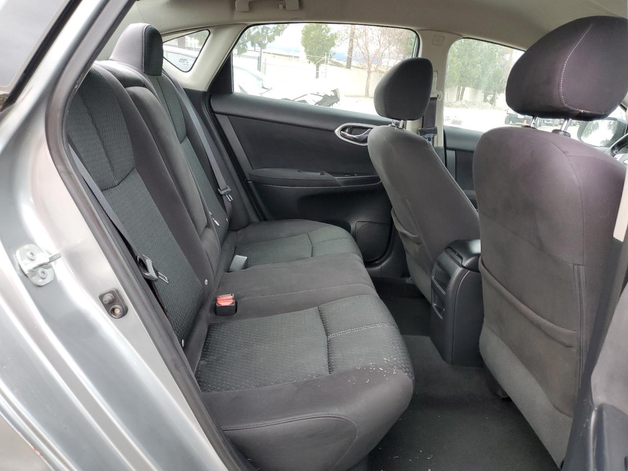 2014 Nissan Sentra - Image 10