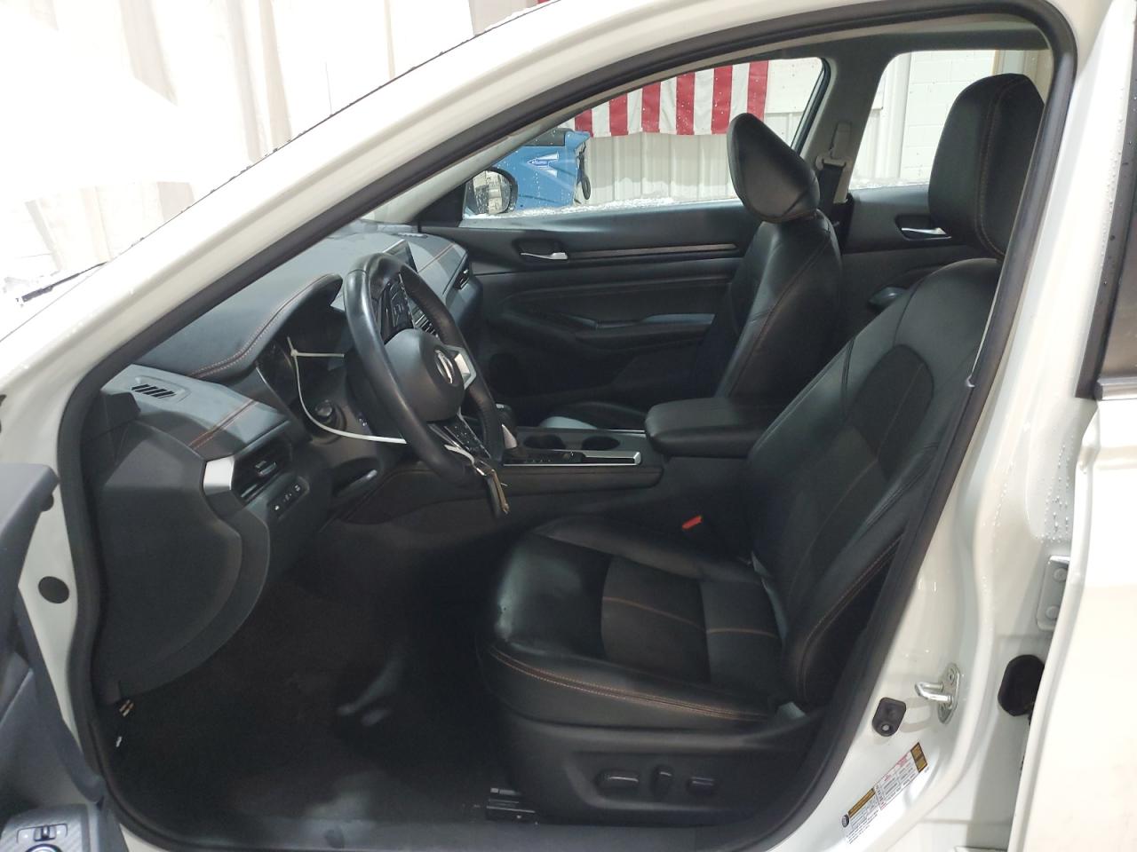 2021 Nissan Altima - Image 7