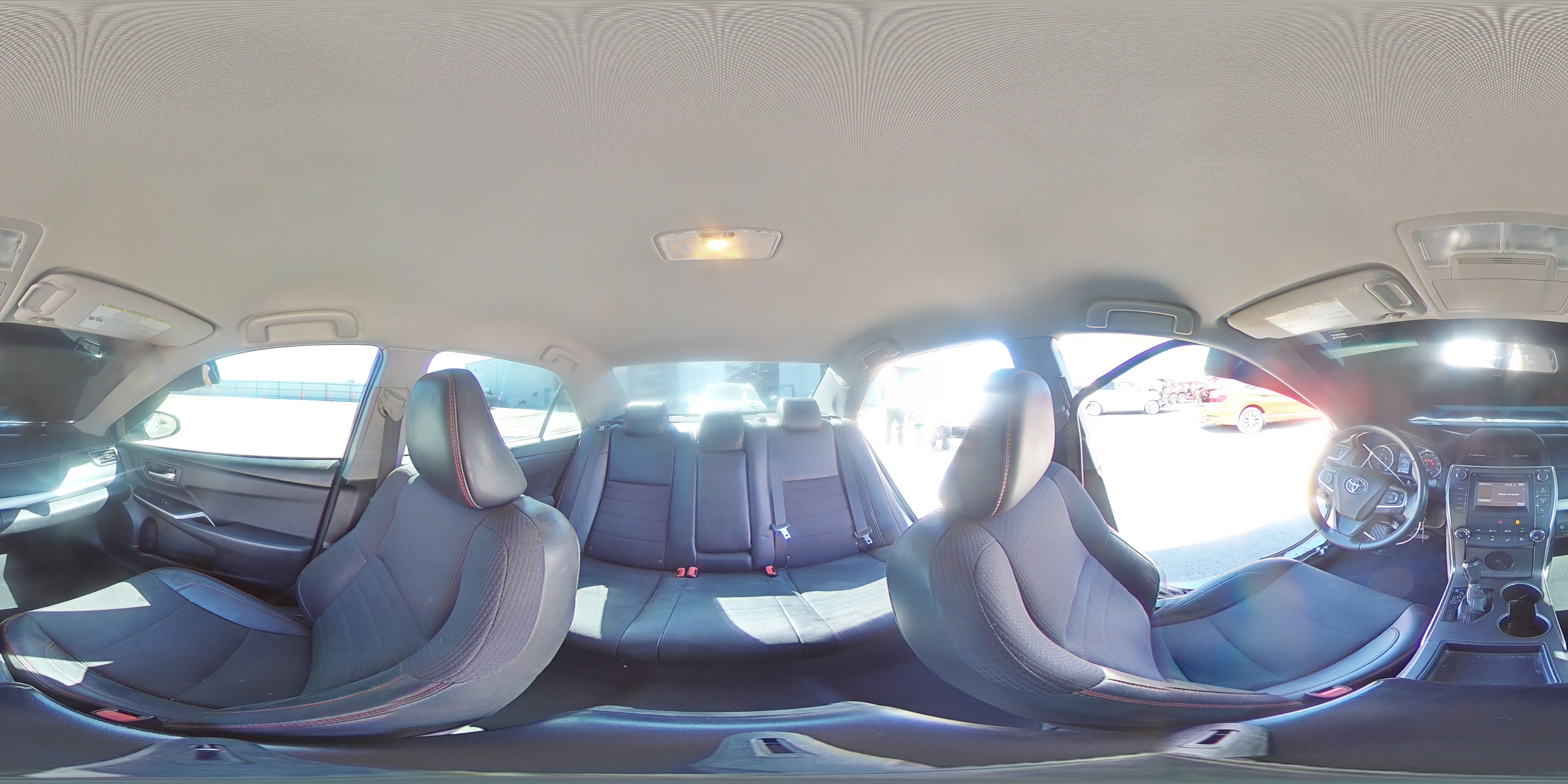 2017 Toyota Camry - Image 15