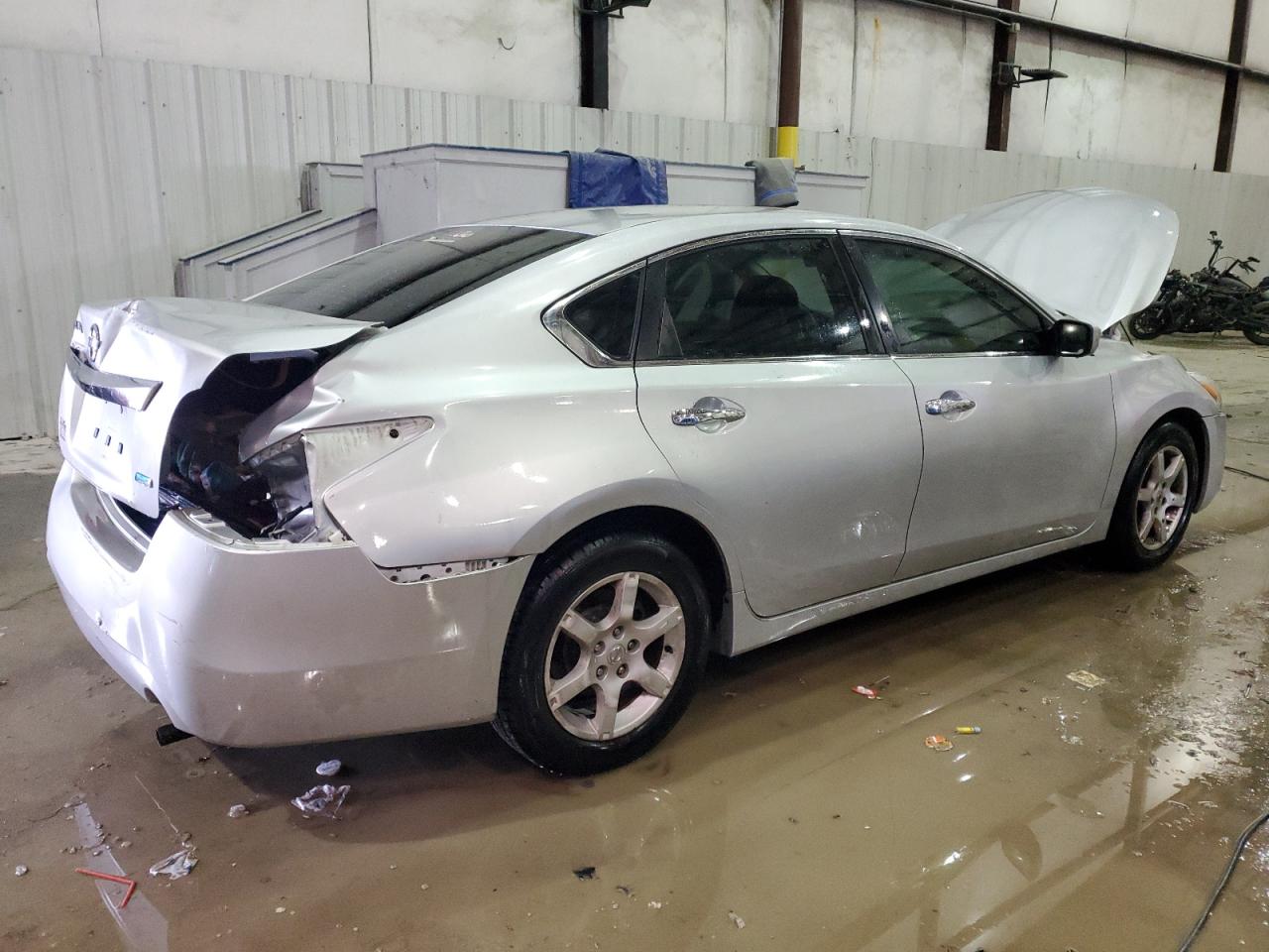 2013 Nissan Altima - Image 3