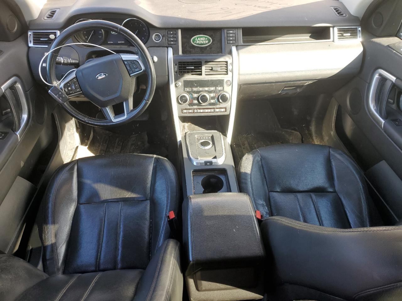 2017 Land Rover Discovery - Image 8