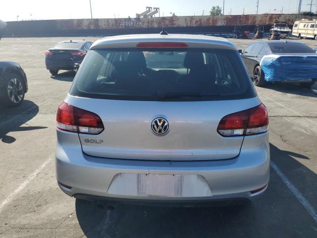  VOLKSWAGEN GOLF 2013 Серебристый