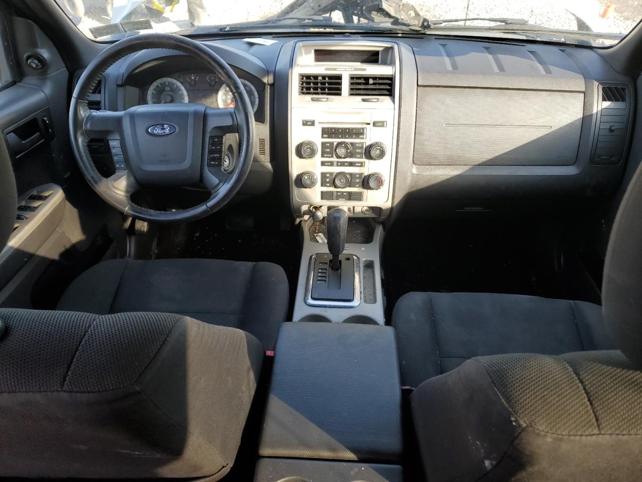 2009 Ford Escape - Image 8