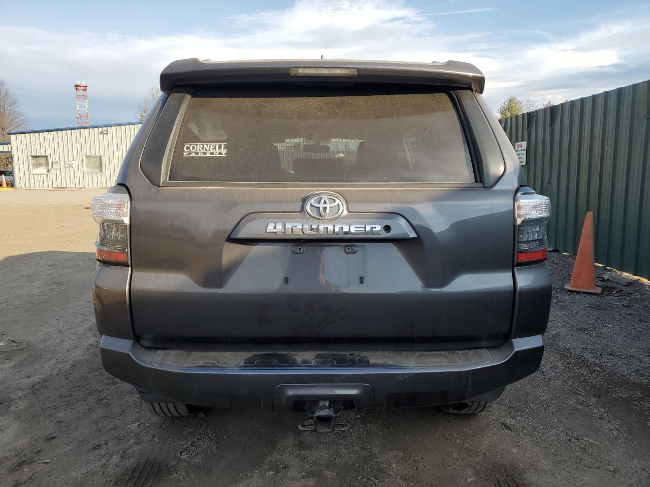 2018 Toyota 4Runner - Image 6
