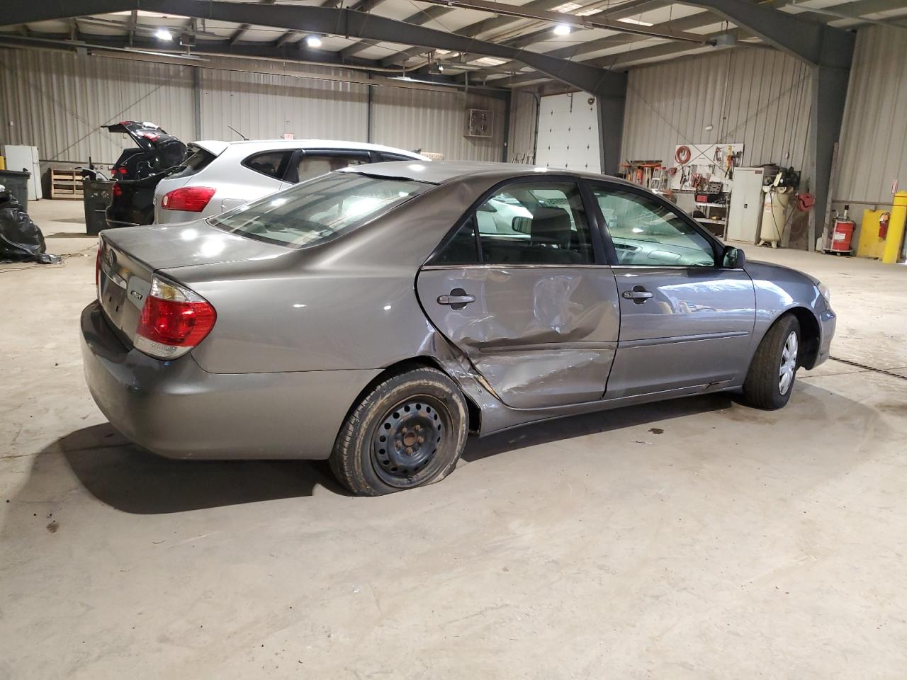 2006 Toyota Camry - Image 3