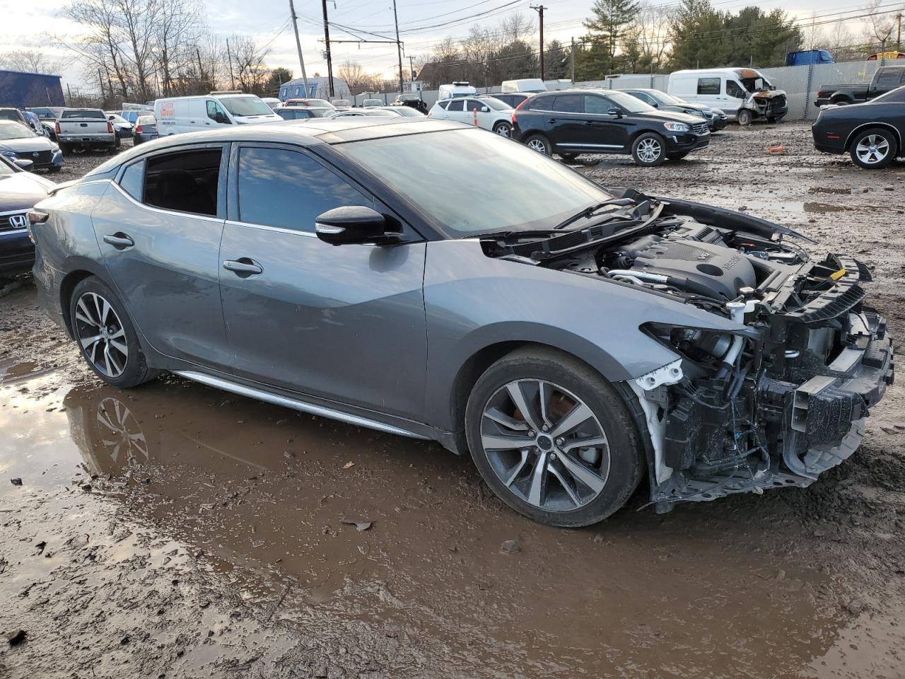 2021 Nissan Maxima - Image 4