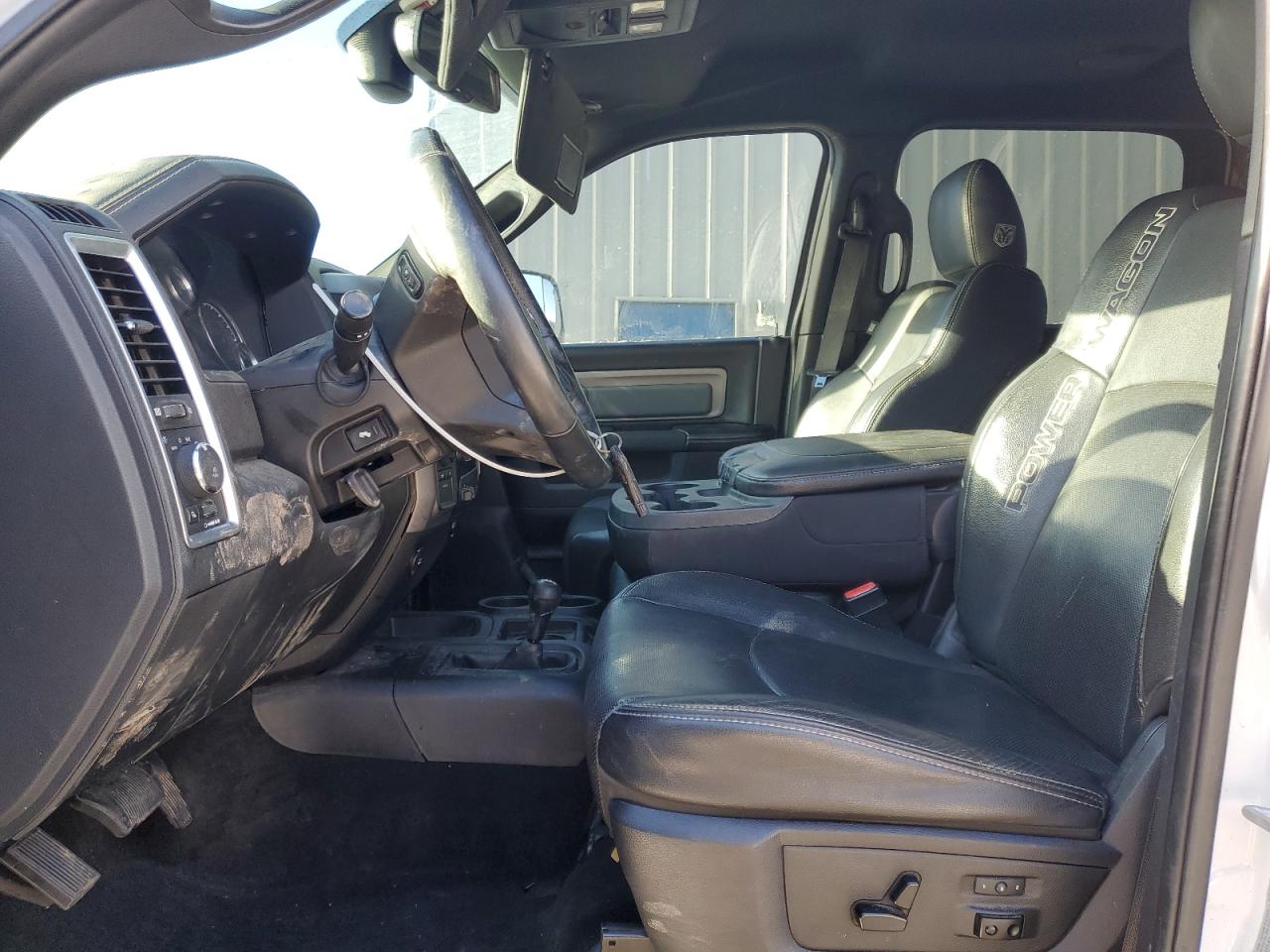 2017 RAM 2500 - Image 7