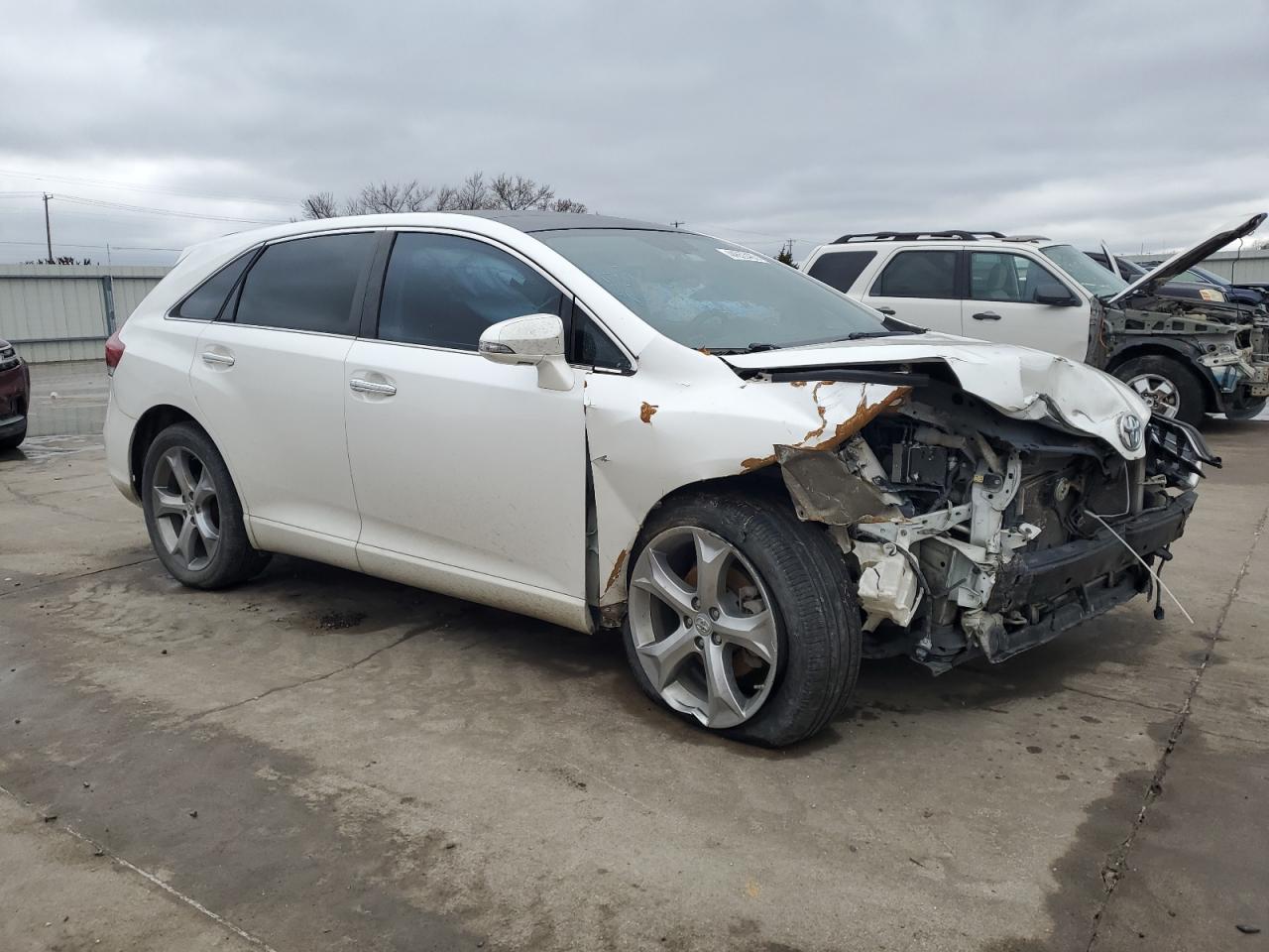 2013 Toyota Venza - Image 4