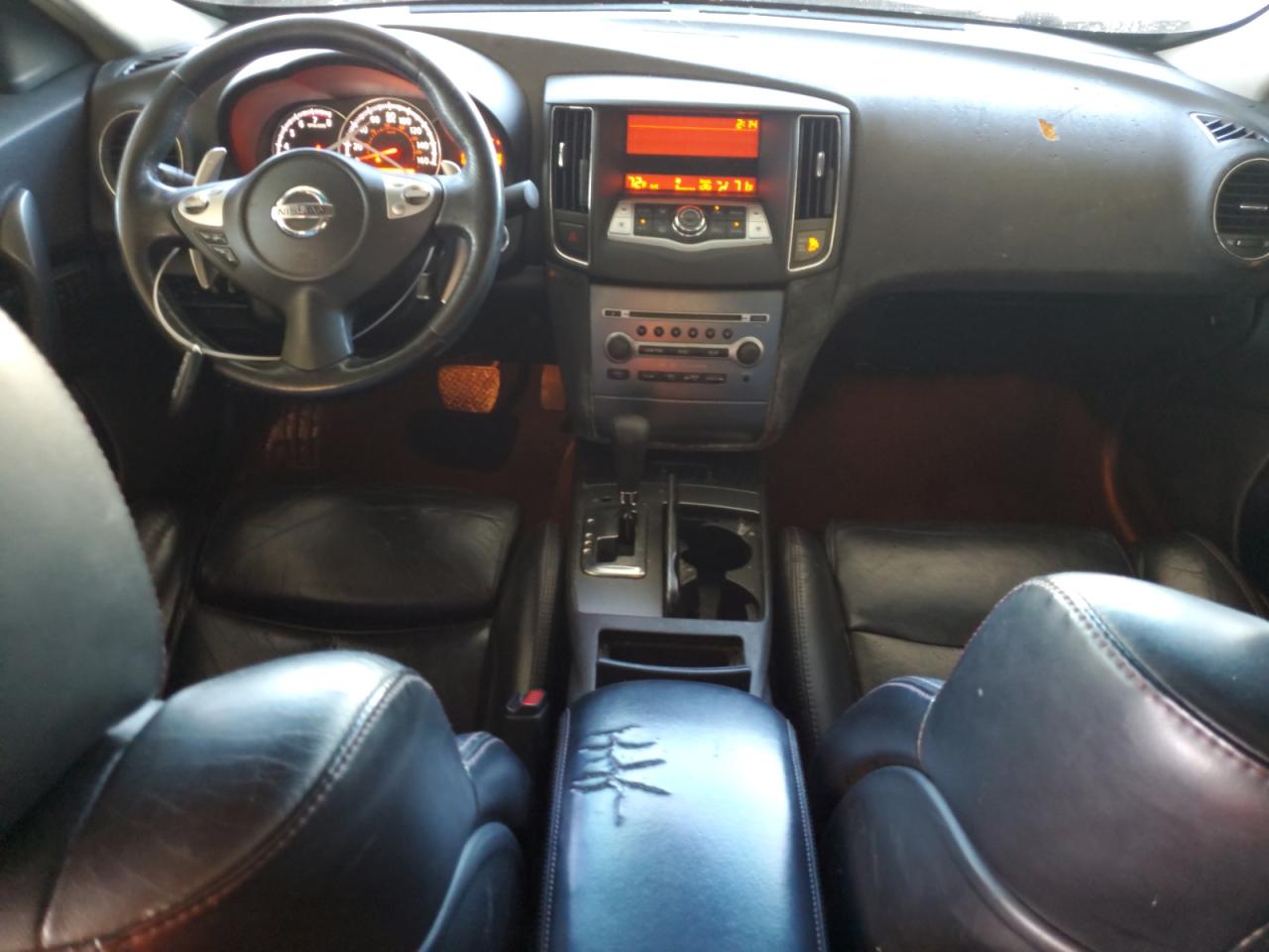 2009 Nissan Maxima - Image 8