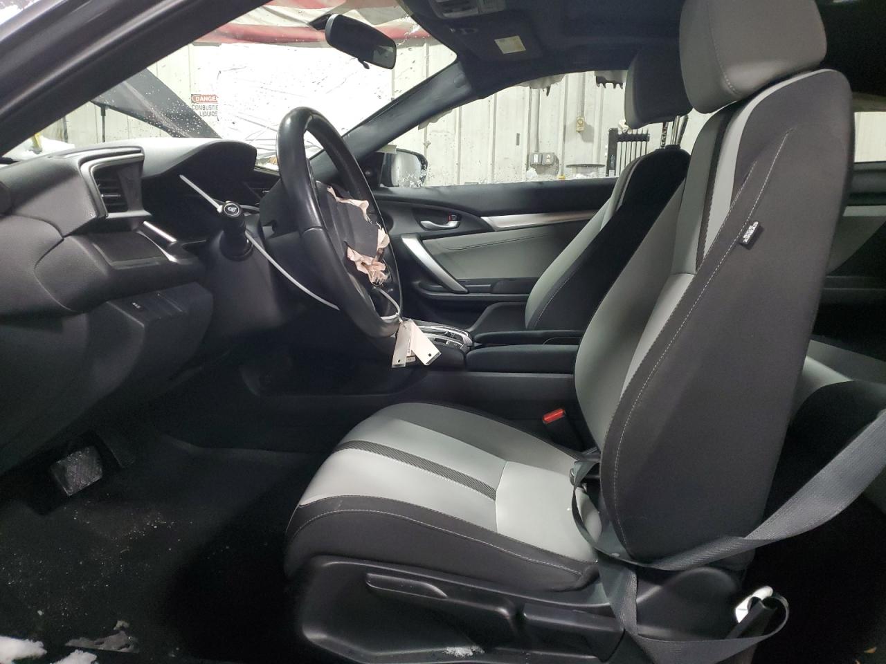 2018 Honda Civic - Image 7
